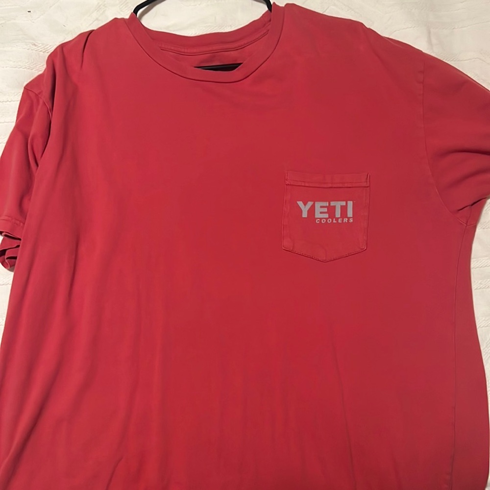 Yeti Frocket tshirt XXL salmon